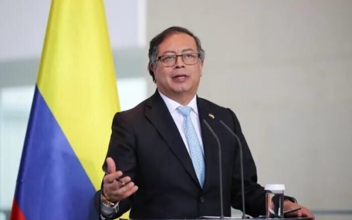 gestion-de-gustavo-petro-recibe-un-rechazo-de-un-66-c35486 (1)