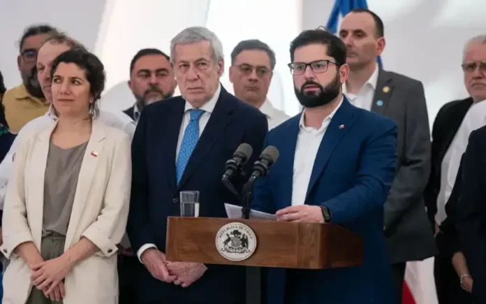 69814224_605-1b0dca (1)