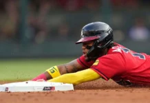 Acuña Jr. llegó a 200 bases robadas en triunfo de Atlanta