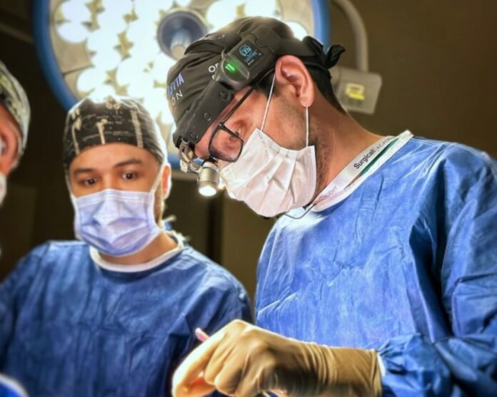 5e5bf44c-b909-4390-8a12-aaed5c075ceb